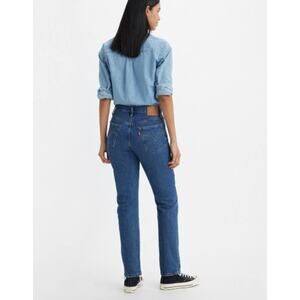 Levi's women's Original fit 501 button fly jeans size 27